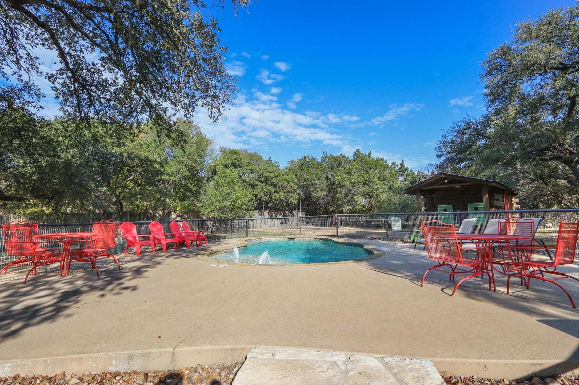 Wimberley Log Cabins Resort And Suites- Unit 4 Kültér fotó